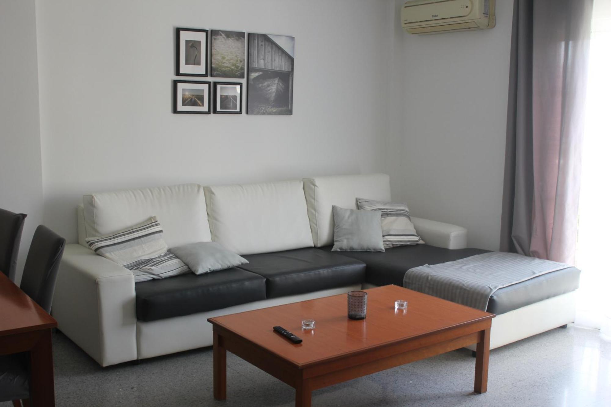 Apartamento En Ciudad Jardin Málaga Eksteriør billede